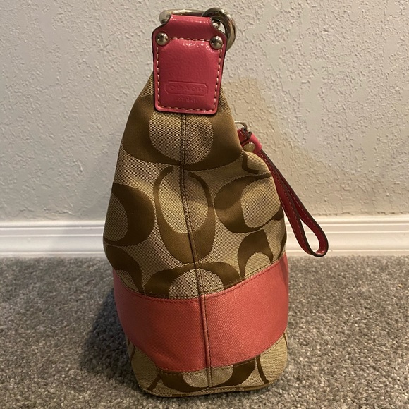 COACH signature stripe hobo shoulder bag - Picture 6 of 11